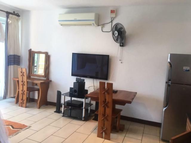 Bamburi Beach Studio Apartment B41 Zewnętrze zdjęcie